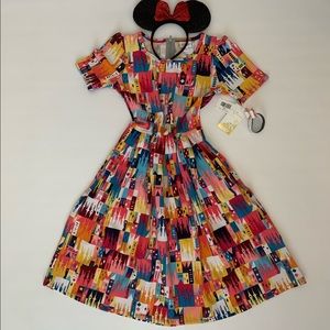 SM LuLaRoe Amelia Disney castle pocket dress NWT